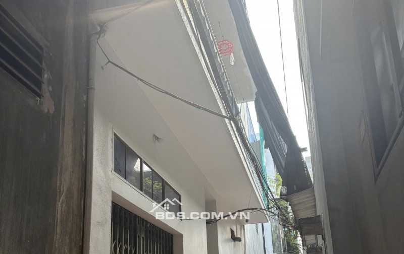 BÁN NHÀ 1.25 TỶ 2 TẦNG 23M2 ( TÂY NAM ) NGÕ NGẮN GIẢI PHÓNG