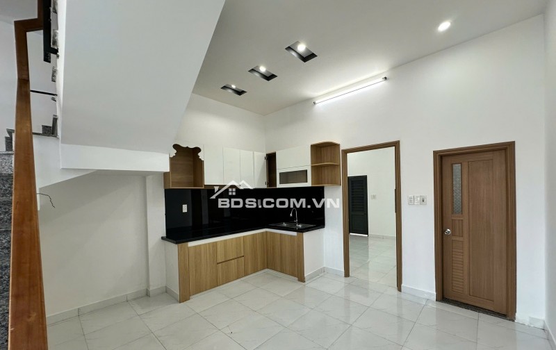 Bán nhà 2 tầng kiệt Ô TÔ vào đến nhà K82 Nguyễn Lương Bằng