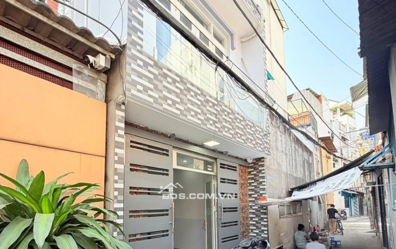 Bán nhà đẹp 2 tầng Nguyễn Bặc Tân Bình 35m2, sát chợ Phạm Văn Hai giá 5.5 tỷ TL