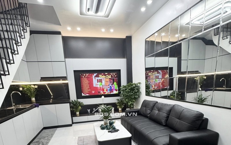 VỊ TRÍ CỰC ĐẸP TẠI VĂN CHƯƠNG ĐỐNG ĐA 40M 4 TẦNG MT4M NHÀ SIÊU ĐẸP 7.15 TỶ