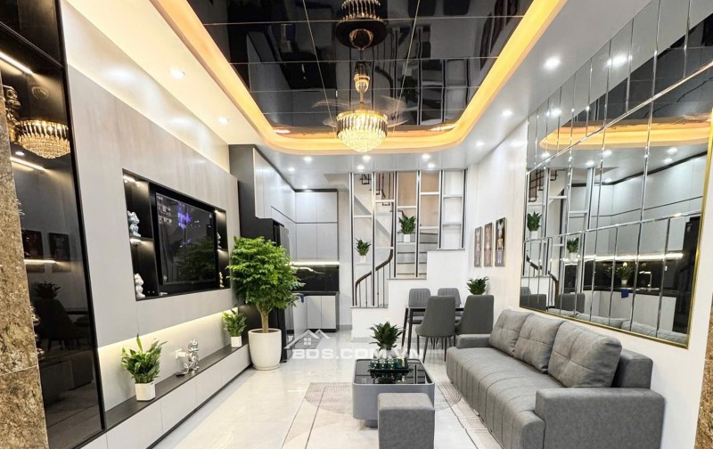 VỊ TRÍ CỰC ĐẸP TẠI VĂN CHƯƠNG ĐỐNG ĐA 40M 4 TẦNG MT4M NHÀ SIÊU ĐẸP 7.15 TỶ