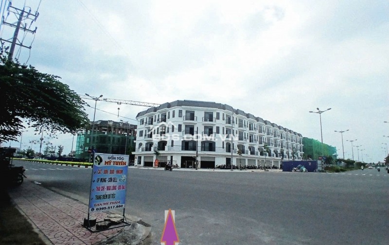 Chủ đầu tư còn Duy nhất lô Shophouse 2 MẶT TIỀN, nhìn ra Aeon Mall Mỹ Tho.
