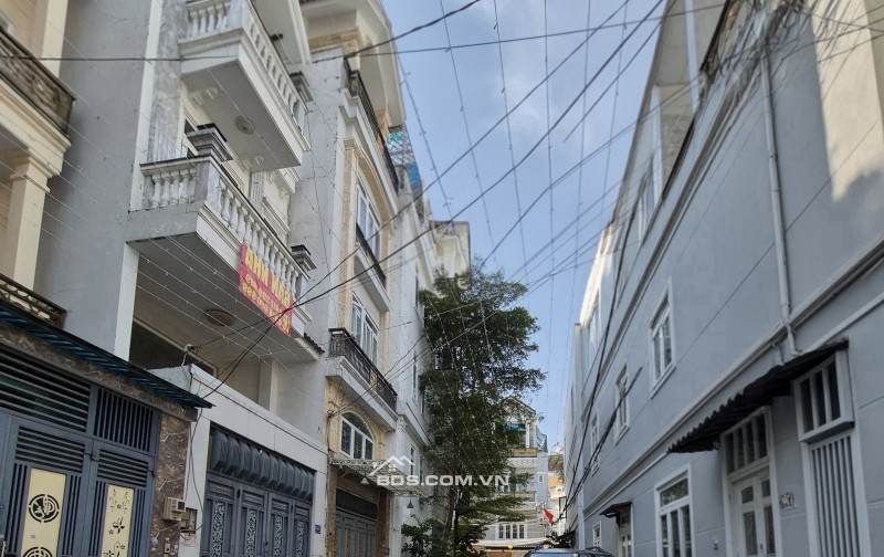 B.v Hồng Đức- Hẻm Xe Tải Thông - 95m²- Ngang 5m - 8.Tỷ