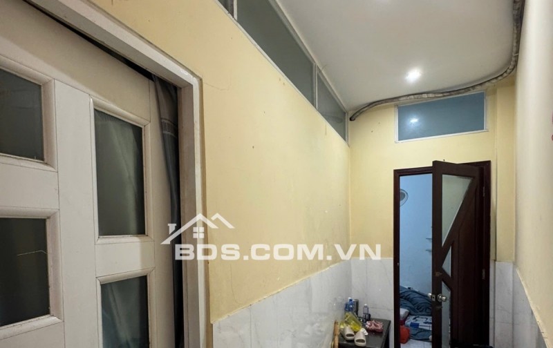 CHỦ CẦN BÁN GẤP TRƯỚC TẾT  NHÀ 3 TẦNG - 77 M2 - HXH - 6PN - đường ÂU CƠ, P.9, QUẬN TÂN BÌNH  GIÁ 9.999 tỷ.