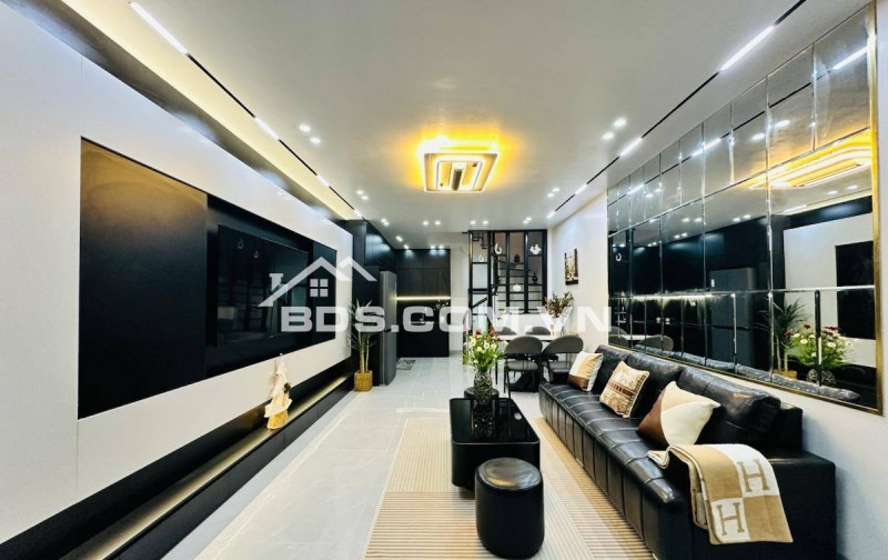 Nhà Đẹp Cự Lộc, Thanh Xuân 35m, 4 tầng, mt 4m, giá 10.95 tỷ.