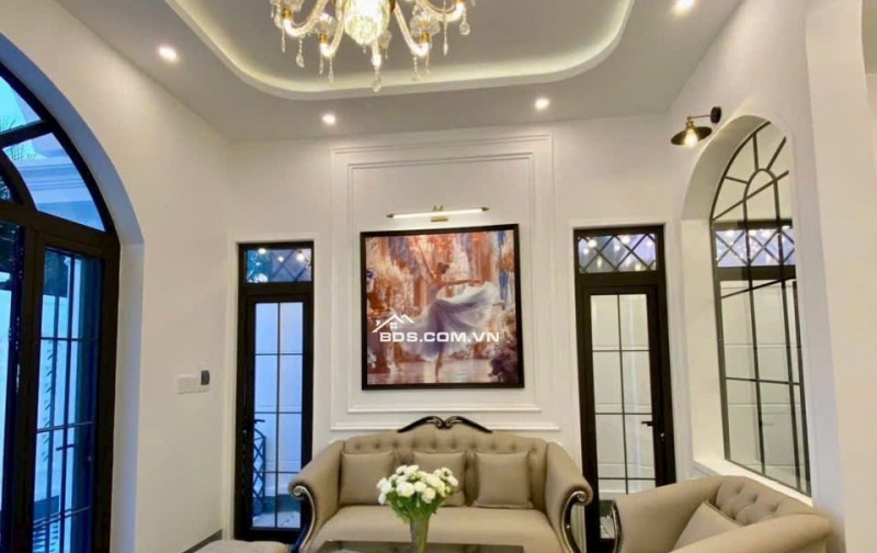 Căn Nhà TÂN CỔ ĐIỂN Đẹp Long Lanh. P. Mỹ Phong - Đồng Tháp (Tp Mỹ Tho cũ)