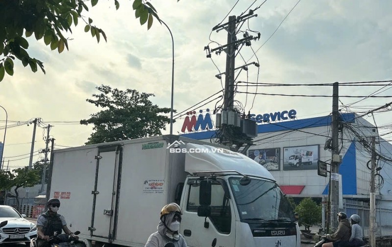 Bán GẤP nhà 5 lầu có hầm T.máy ngang 18m 450m2 hẻm 10m Kha Vạn Cân gần chợ Thủ Đức 35 tỷ.