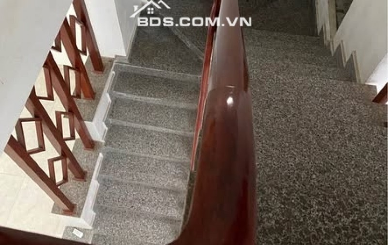 BÁN NHÀ MẶT ĐƯỜNG PHÙ LONG KINH DOANH TỐT 2.5 TẦNG 50M2 GIÁ 3.9 TỶ