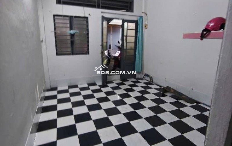 Nhà Ngon Bình Đông 61m2 , Ngang khủng nở hậu L 7.74m2 , SHR Hoàn công đủ , Nhỉnh 3 tỷ .