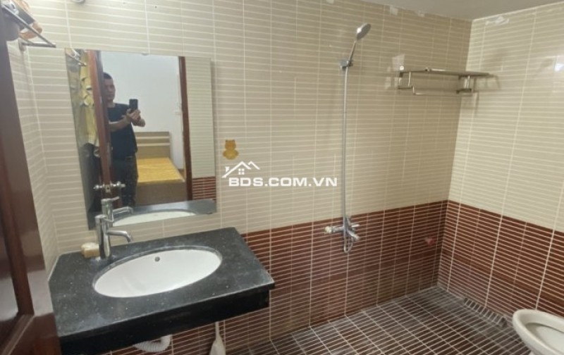 Cho thuê Căn hộ dịch vụ Studio Full đồ mới tinh, 2 thoáng tại Phan Kế Bính, Ba Đình. Chỉ 4tr