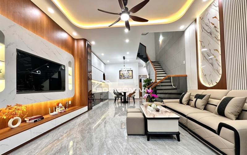 SIÊU PHẨM nhà 3 tầng đường Hoà Minh 15 - Đối diện trường THCS Lương Thế Vinh