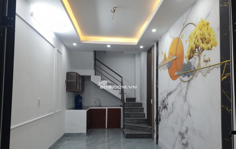 BÁN NHÀ ĐẸP 1.05 TỶ 2 TẦNG 23M2 ( ĐÔNG NAM ) NGÕ NGÔ QUYỀN