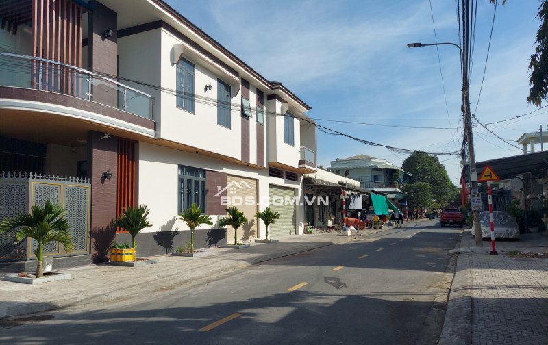 Đất thổ cư 8x19m - sổ riêng - Khu dân cư Thạnh Phú, Vĩnh Cửu, Đồng Nai (Ngã 3 đèn vàng, Chang Shin)