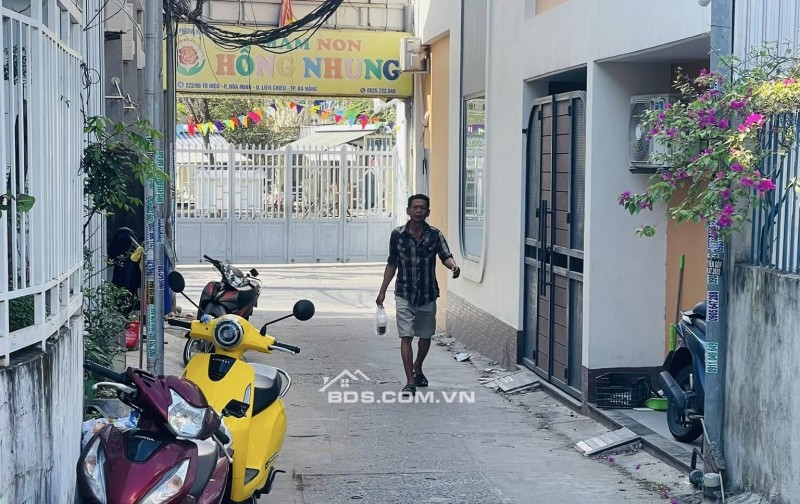 Nhà 2 tầng 2 mê kiệt Ô tô FULL nội thất Y hình  - gần đường chính TÔ HIỆU