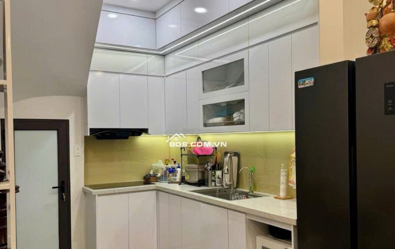 SIÊU PHẨM NHÀ ĐẸP – LẠC LONG QUÂN – GẦN HỒ TÂY – 3 NGỦ - 4WC – 34Mx4T – NHỈNH 8 TỶ.