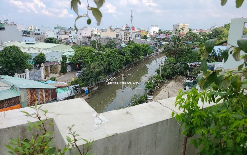 Nhà HXH Hà Huy Giáp – Ngã Tư Ga – Quận 12 - 4 tầng - nhỉnh 9 tỷ