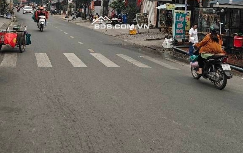 SIÊU PHẨM 4 TẦNG MẶT TIỀN KINH DOANH TRUNG TÂM TÊN LỬA 120M2 NGANG KHỦNG 6M