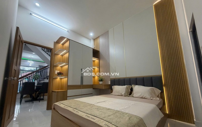 Bán nhà 2 tầng kiệt Ô TÔ vào đến nhà K82 Nguyễn Lương Bằng