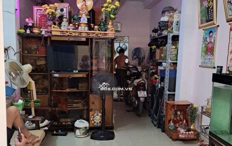 Bán nhà Đường Điện Biên Phủ  P.17 Q.Bình Thạnh DT 36 m2 (3 Tầng) Chỉ 3,9 tỷ vào ở ngay