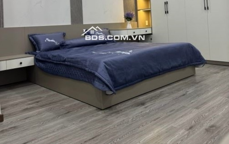 Bán nhà 3 tầng mặt tiền đường nhánh KỲ ĐỒNG - Đường 3,75m, lề 2m