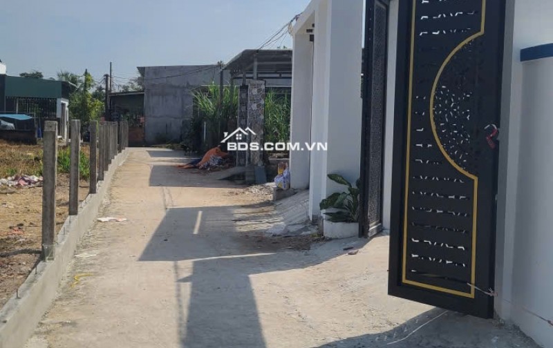  “BÁN NHÀ 2 TẦNG MỚI XÂY CHÍNH CHỦ  ”  123M2  giá 2.15 TỶ   - Mỹ hạnh nam   - Đức hòa   -  long an 