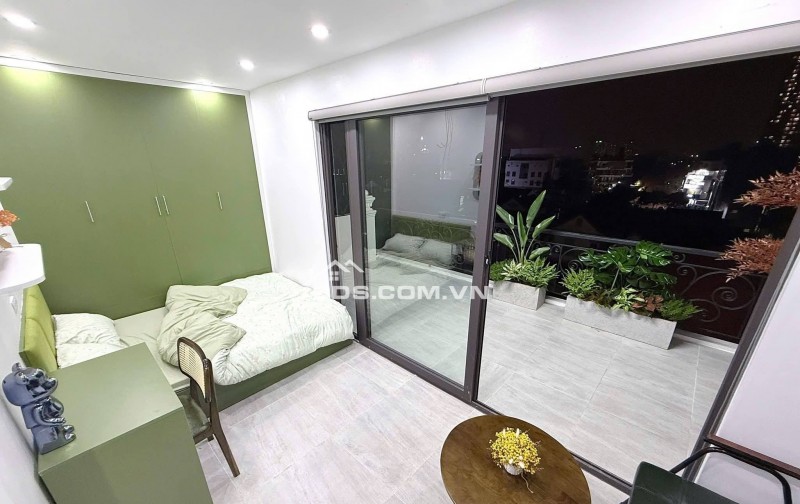 Bán Nhà Dòng Tiền Trương Định 35m, 7 tầng, giá 10.6 tỷ.