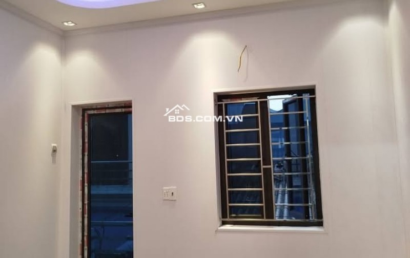 BÁN NHÀ 1.35 TỶ 2 TẦNG 36M2 NGÕ RỘNG ĐƯỜNG LƯƠNG THẾ VINH