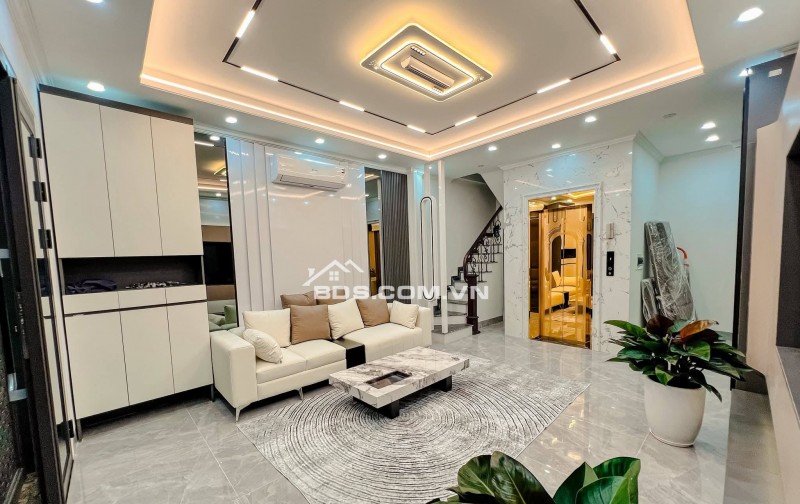 Nhà Đẹp Thang Máy, Lô Góc Trần Khát Chân, Hai Bà Trưng, 42m, 6 tầng, mt 4.5m, giá 13.9 tỷ