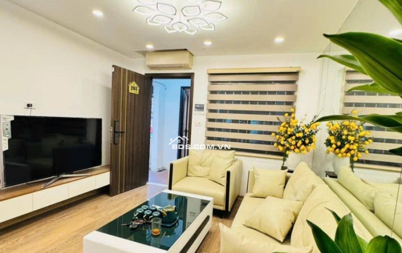 Nhà Đẹp Quỳnh Mai, Hai Bà Trưng 25/70m, Tầng 2,  giá 4,35 tỷ.