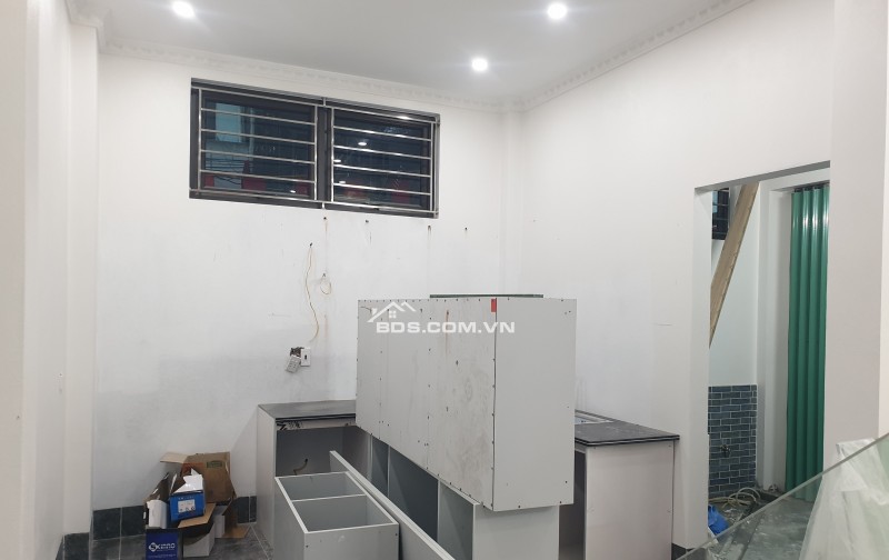 BÁN NHÀ 3.25 TỶ 3 TẦNG 48M2 Ô TÔ ĐỖ CỬA KINH DOANH TỐT NGÕ TRẦN HUY LIỆU