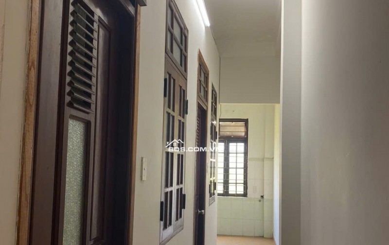 Bán nhà 3 tầng đường Đoàn Hữu Trưng - Song song Yên Thế - Bắc Sơn