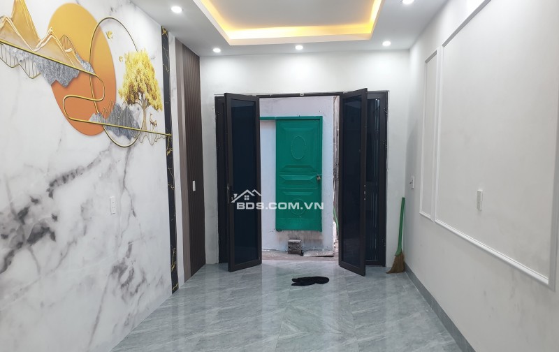 BÁN NHÀ ĐẸP 1.05 TỶ 2 TẦNG 23M2 ( ĐÔNG NAM ) NGÕ NGÔ QUYỀN