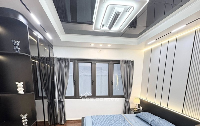 BÁN HÀNG HIẾM VỊ TRÍ ĐẸP PHỐ BẠCH MAI 24M 5 TẦNG MT 4,1M SÁT PHỐ HUẾ, BÀ TRIỆU 5.58 TỶ