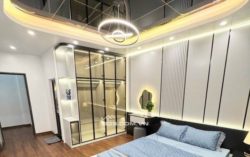 VỊ TRÍ CỰC ĐẸP TẠI VĂN CHƯƠNG ĐỐNG ĐA 40M 4 TẦNG MT4M NHÀ SIÊU ĐẸP 7.15 TỶ