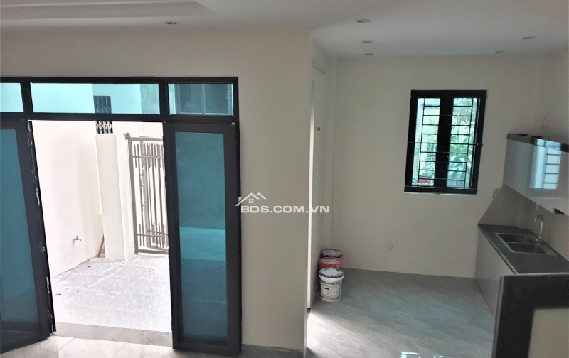 BÁN NHÀ ĐẸP 2.35 TỶ 3 TẦNG 50M2 ( HƯỚNG BẮC ) NGÕ NGẮN ĐƯỜNG KÊNH