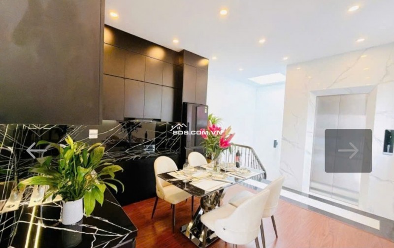 P/ LÔ NGUYỄN VĂN TRỖI – Ô TÔ TRÁNH – SÂN CHƠI – THANG MÁY  
55m NHÀ 5 TẦNG