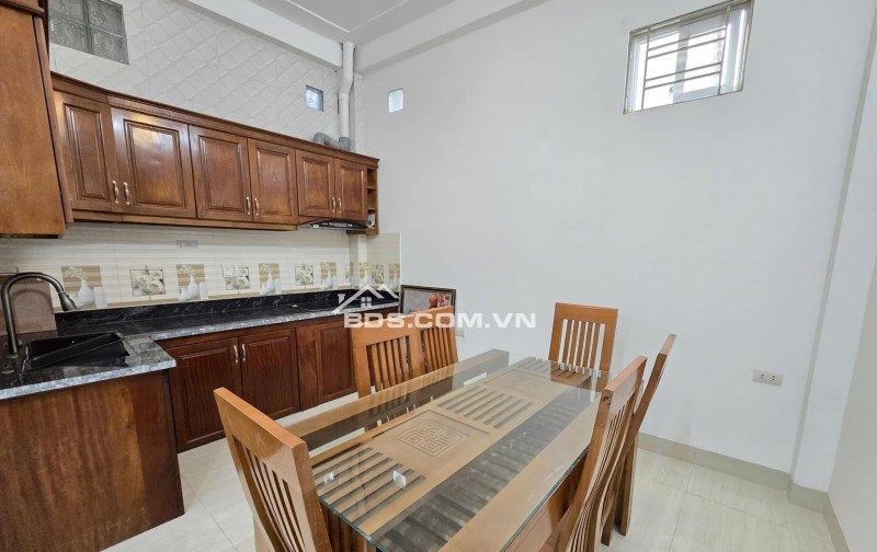 [SIÊU HIẾM] Bán nhà Hồ Tùng Mậu – ngay nhà ga tàu điện, 7 phòng full khai thác – dòng tiền 25 triệu/tháng – hơn 7 tỷ