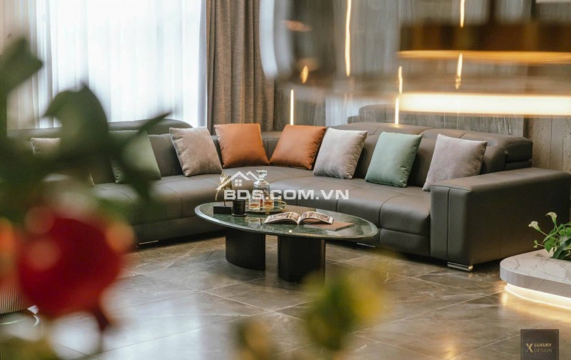 Bán Căn Chung Cư Cao Cấp Sunshine Garden, Hai Bà Trưng 124/220m, mt10m, giá 19.6 tỷ.