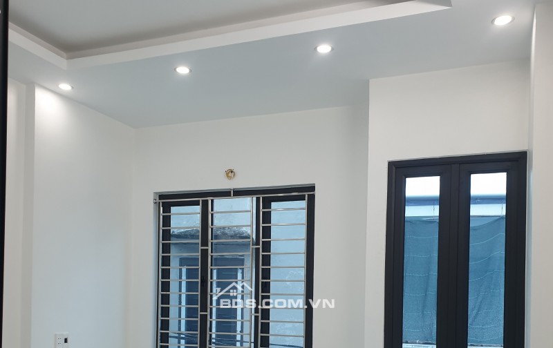 BÁN NHÀ ĐẸP 1.98 TỶ 3 TẦNG 52M2 ( ĐÔNG NAM ) NGÕ TRẦN HUY LIỆU