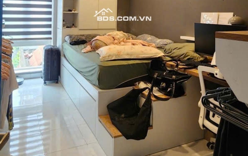 Nhà phố khu trung tâm Q10. 2 mặt hẻm thông thoáng. Đầy đủ nội thất. Khu an ninh, văn minh, yên tĩnh. LH 0968681386