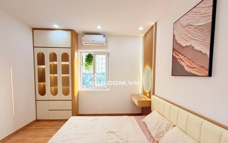 Bán Căn Chung cư Đền Lừ, Hoàng Mai  70/90m, giá 4.79 tỷ.