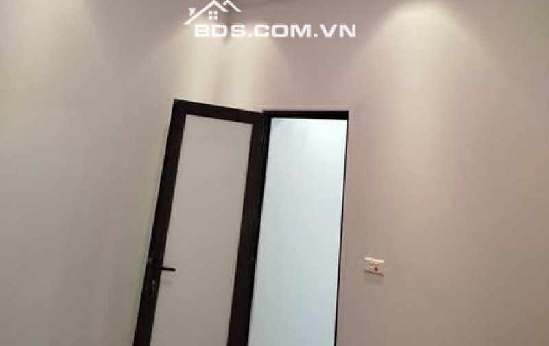 BÁN NHÀ 1.35 TỶ 2 TẦNG 36M2 NGÕ RỘNG ĐƯỜNG LƯƠNG THẾ VINH