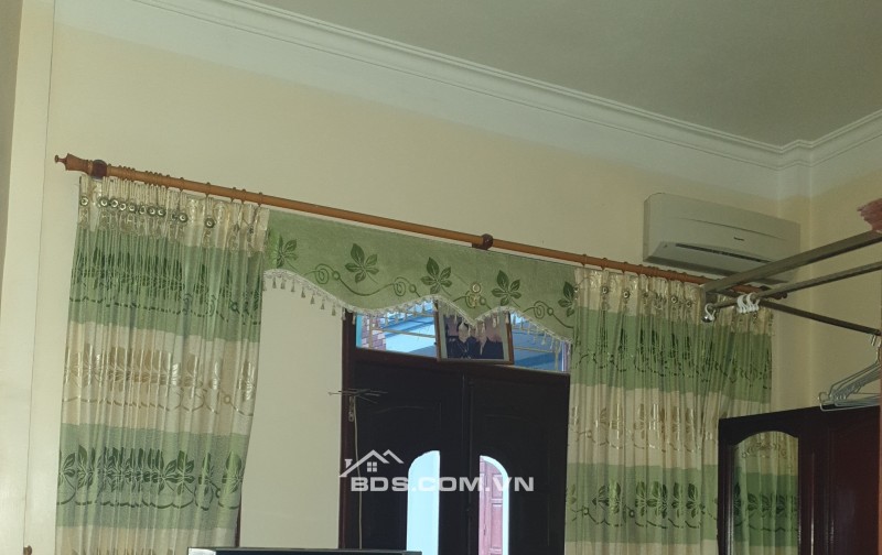 BÁN NHÀ GIÁ RẺ 1.7 TỶ 3 TẦNG 40M2 ( ĐÔNG NAM ) NGÕ TRẦN NHẬT DUẬT