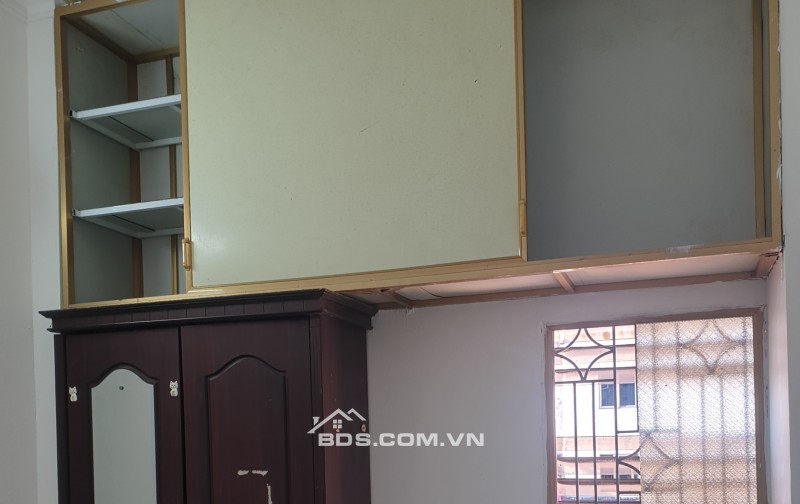 BÁN NHÀ 1.59 TỶ 3 TẦNG 41M2 ( ĐÔNG NAM ) NGAY MẶT CHỢ ĐỒNG THÁP