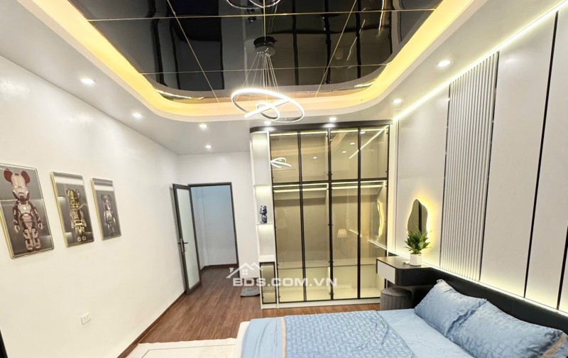 VỊ TRÍ CỰC ĐẸP TẠI VĂN CHƯƠNG ĐỐNG ĐA 40M 4 TẦNG MT4M NHÀ SIÊU ĐẸP 7.15 TỶ