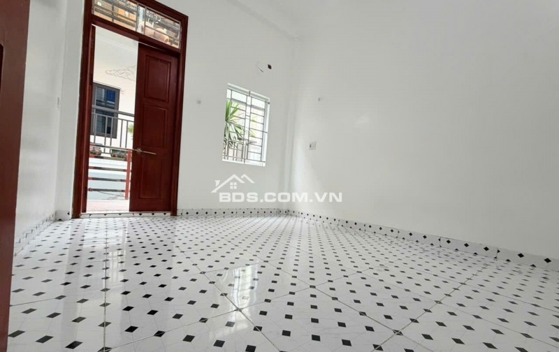 BÁN NHÀ  1.65 TỶ 2.5 TẦNG 32M2  SẠCH ĐẸP NGÕ RỘNG ĐƯỜNG 19/5