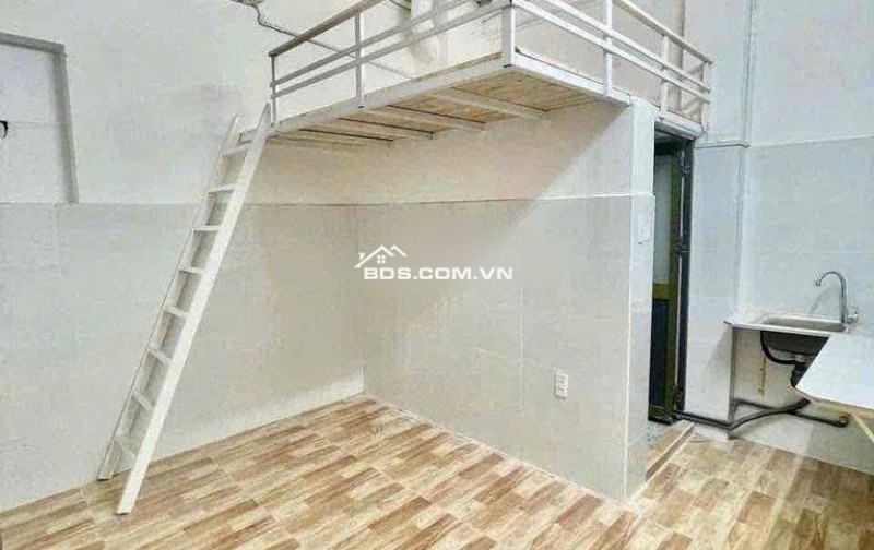 CHO THUÊPHÒNG TRỌ SÁT HUTECH,GTVT, NGOẠI THƯƠNG CHỈ 4TR/THÁNG