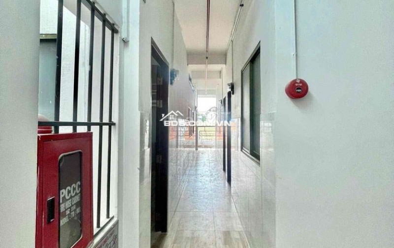 CHO THUÊPHÒNG TRỌ SÁT HUTECH,GTVT, NGOẠI THƯƠNG CHỈ 4TR/THÁNG