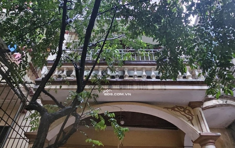 BÁN ĐẤT PHẠM VĂN ĐỒNG, CỰC ĐẸP, XÂY CCMN, VÀI BƯỚC RA PHỐ, GIÁ CHỈ 200 TRIỆU/M2