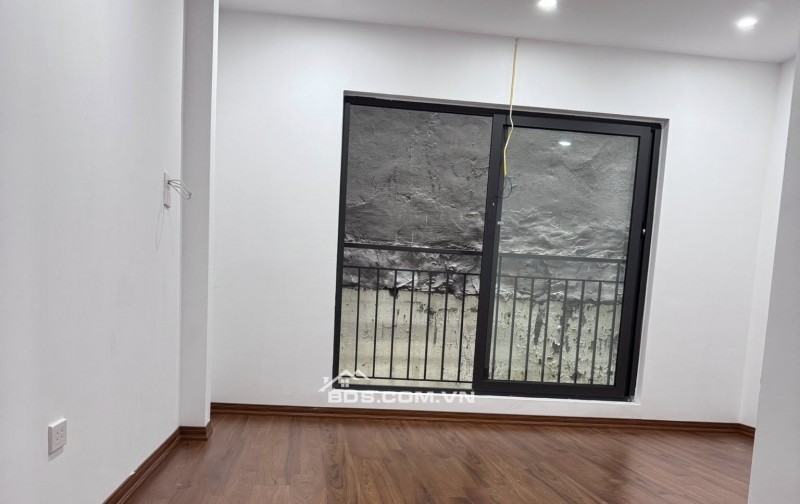 CHỈ 8,8 TỶ ĐỂ SỞ HỮU NHÀ MỚI 37M NẰM NGAY TRUNG TÂM QUẬN NAM TỪ LIÊM SÁT NGAY KHÁCH SẠN JW MARRIOT ĐỂ Ô TÔ THOẢI MÁI